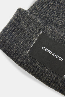 AmalfiGold Woven Label Beanie - Black