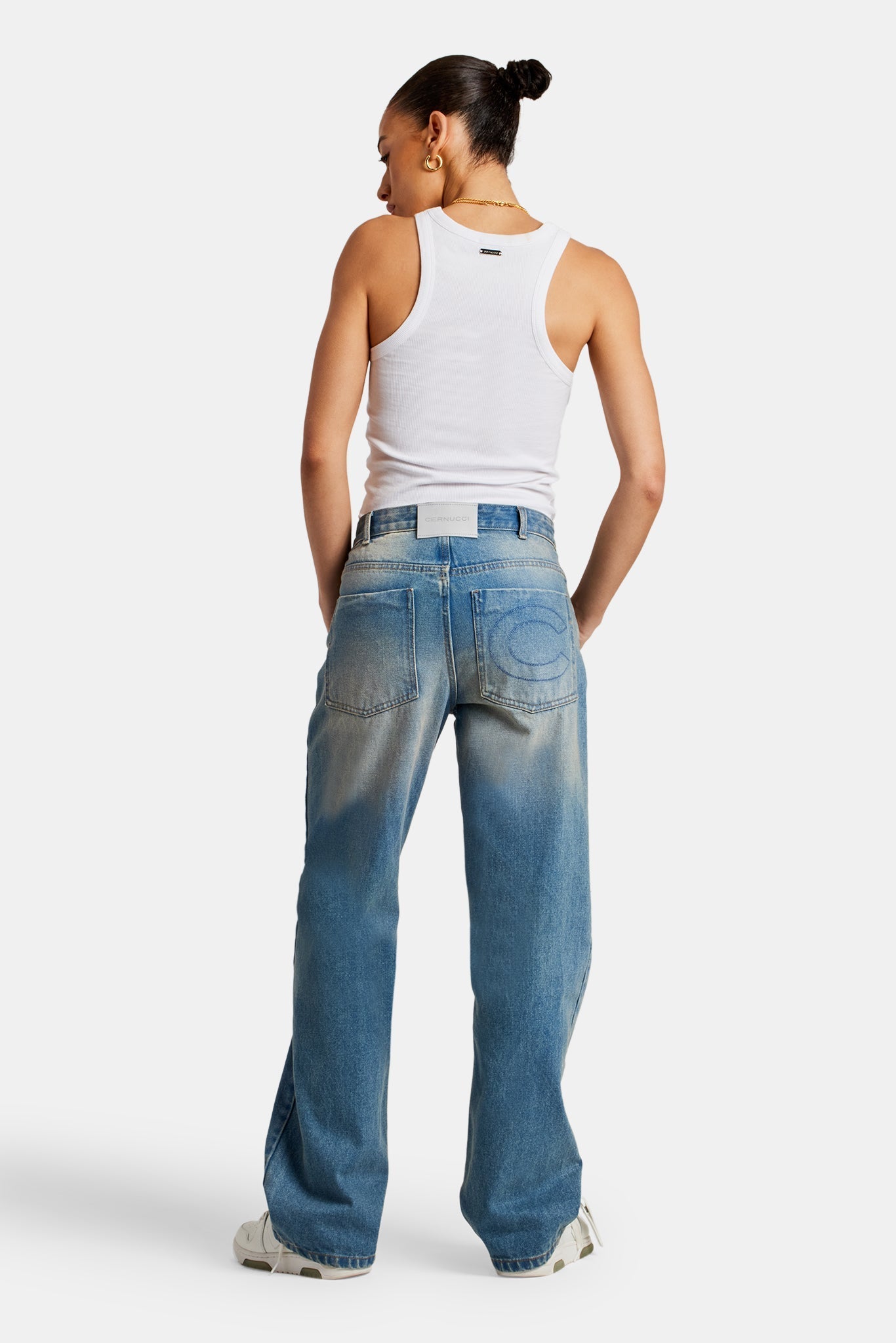 Mid Rise Relaxed Jeans - Antique Wash