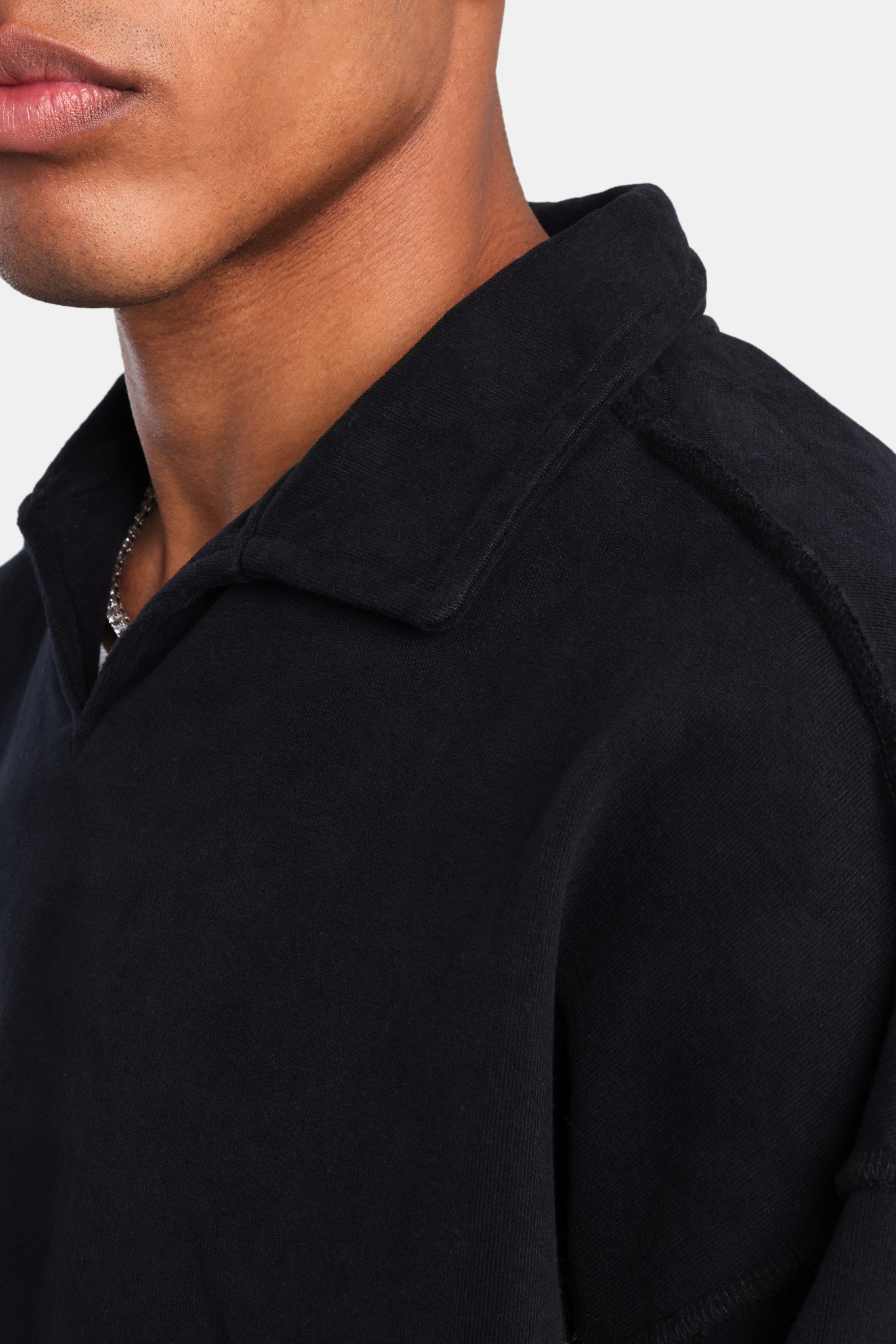 Long Sleeve Collared Sweatshirt - Black