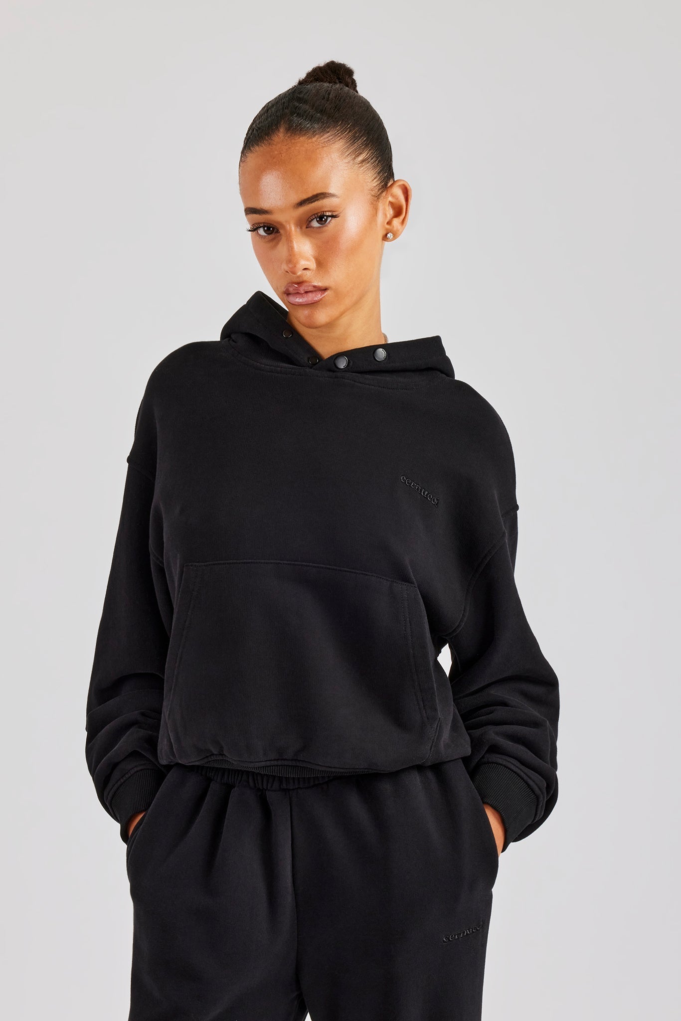 AmalfiGold Boxy Hoodie - Black