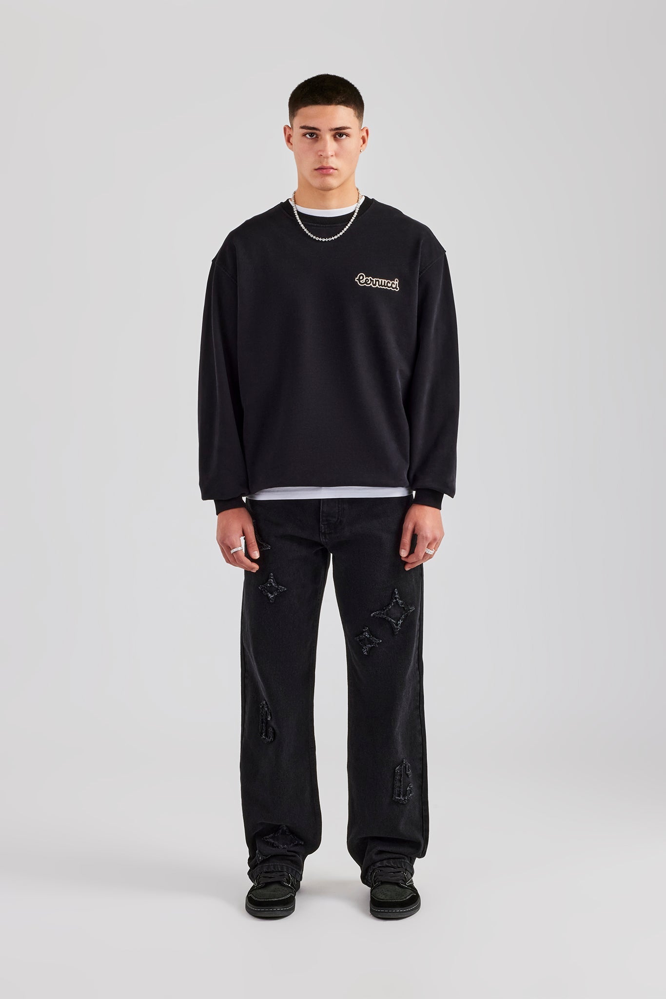 AmalfiGold Embroidered Oversized Sweatshirt - Black