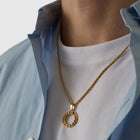 Triumph (Gold)