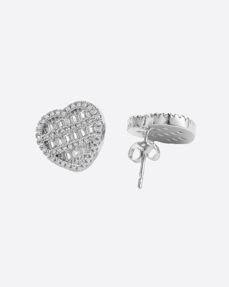 BAGUETTE HEART EARRINGS. - WHITE GOLD