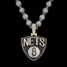 Brooklyn Nets Pendant in Yellow Gold