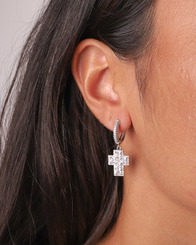 FROZEN CROSS. - 18K GOLD